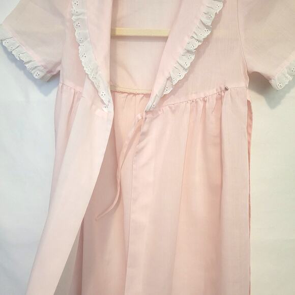 Her Majesty Vintage Girls Wrap Dress/Gown Size 1-3 Pink Eyelet Trim Made in USA - Picture 5 of 10